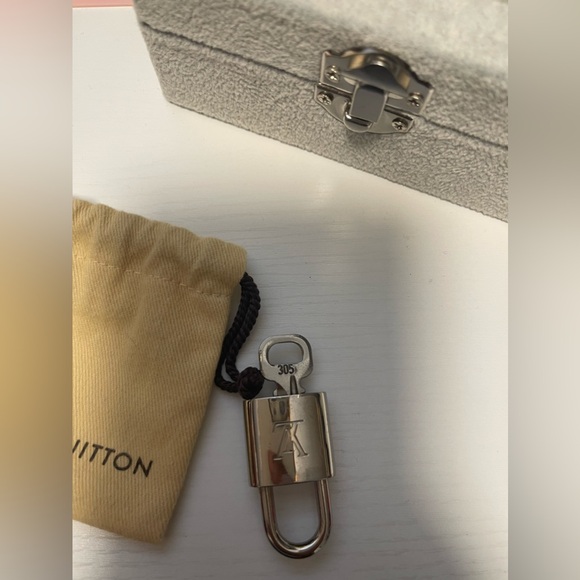 Louis Vuitton #305 Silver Lock and Key and Pouch